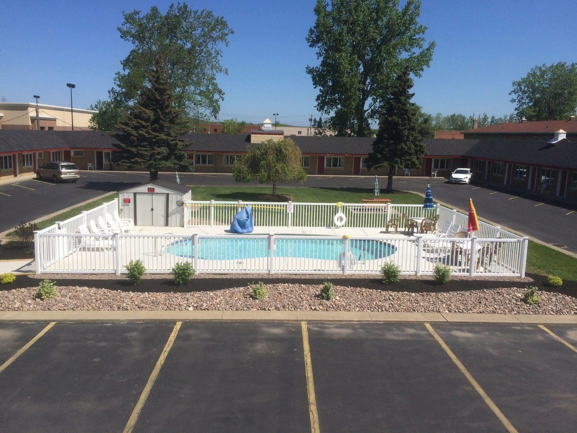Caravan Motel Niagara Falls Exterior photo
